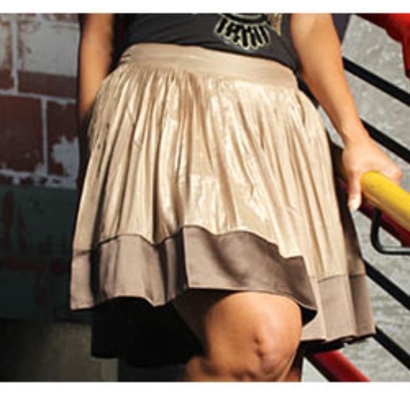 Tan (Shimmering) and Chocolate Skirt - Picture 2 of 3